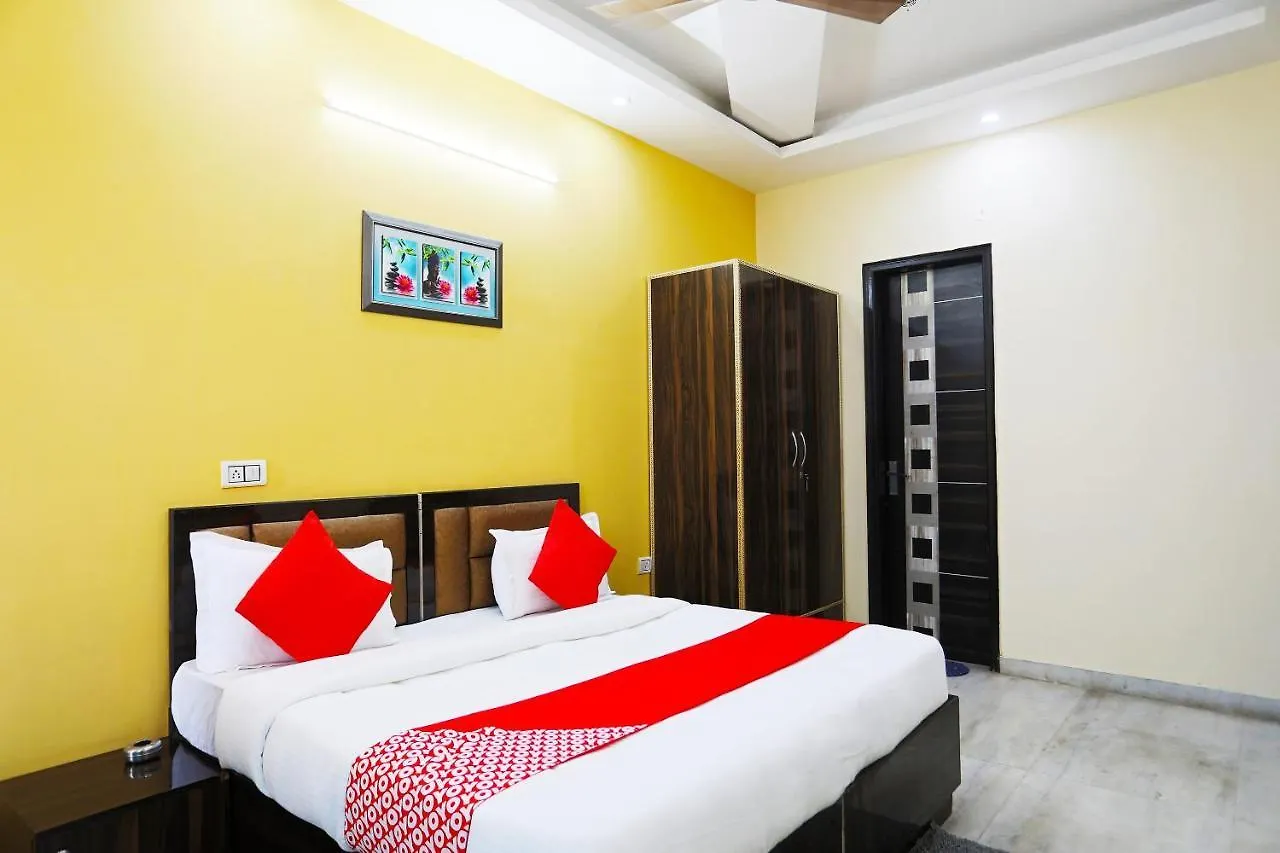 Hotel Oyo 9382 Sweet Homes Gurgaon